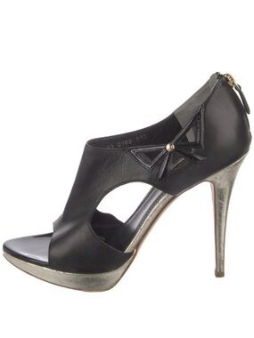 Christian Dior leather heels